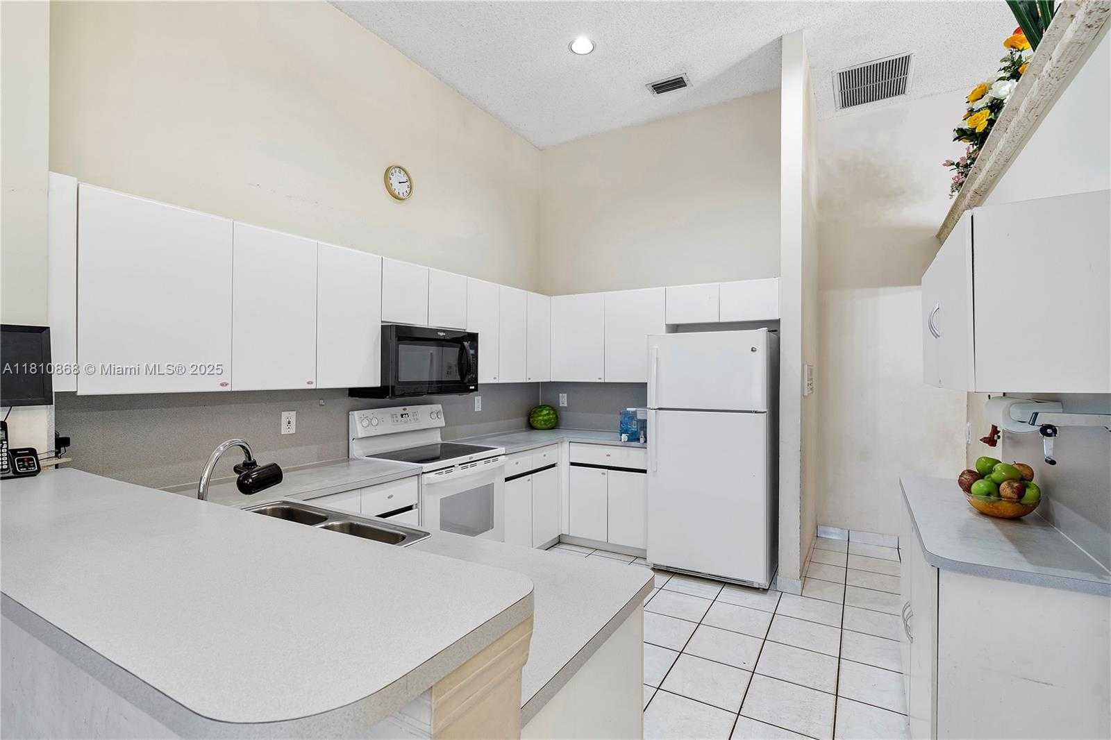 Small Image of 1357 CAMELLIA LN, Weston Number 9
