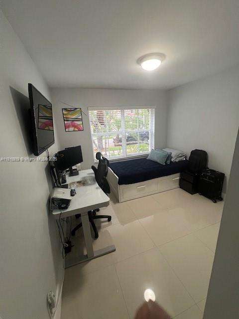 Small Image of 1020 SILKTREE LN, Weston Number 14