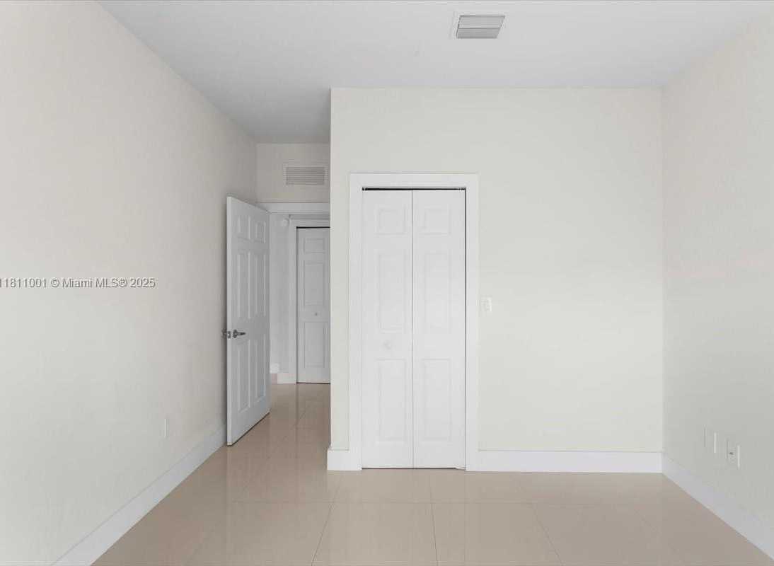 Small Image of 8773 SOUTH WEST 220TH LN, Cutler Bay Number 28