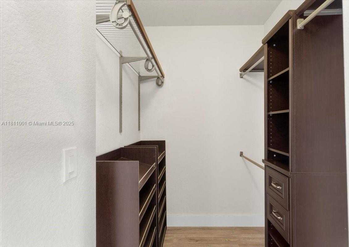 Small Image of 8773 SOUTH WEST 220TH LN, Cutler Bay Number 37
