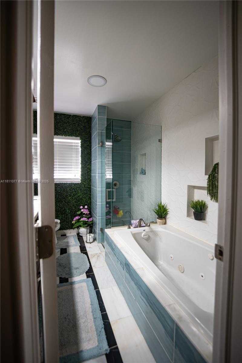 Small Image of 8521 NORTH WEST 53RD ST, Lauderhill Number 21