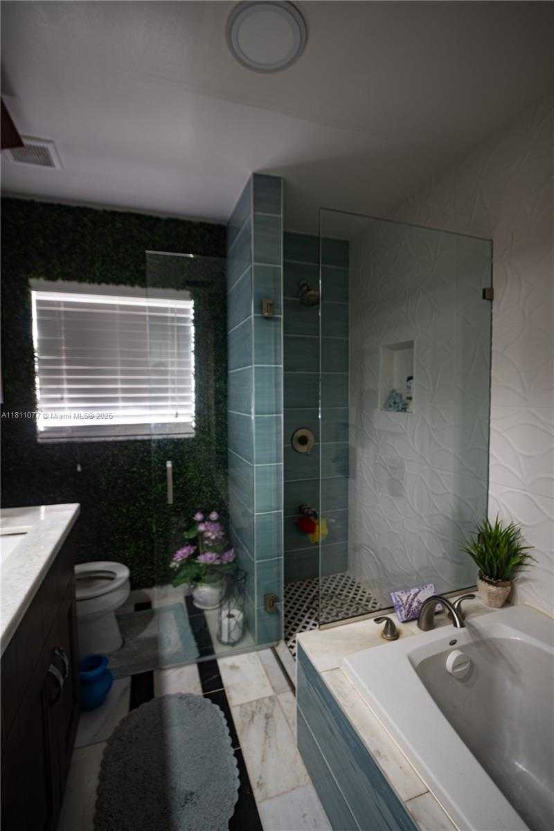 Small Image of 8521 NORTH WEST 53RD ST, Lauderhill Number 22