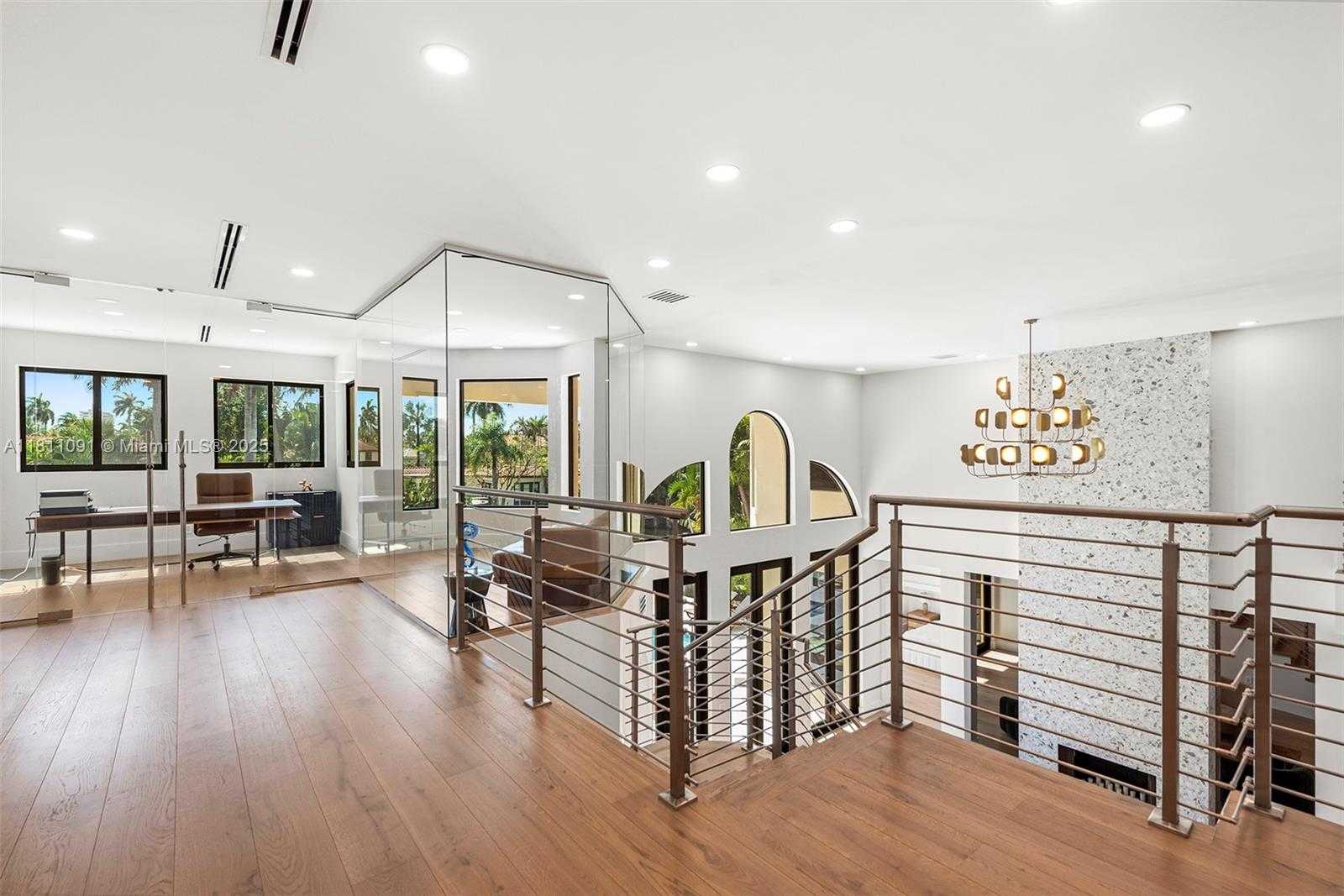 Small Image of 324 COCONUT ISLE DR, Fort Lauderdale Number 30