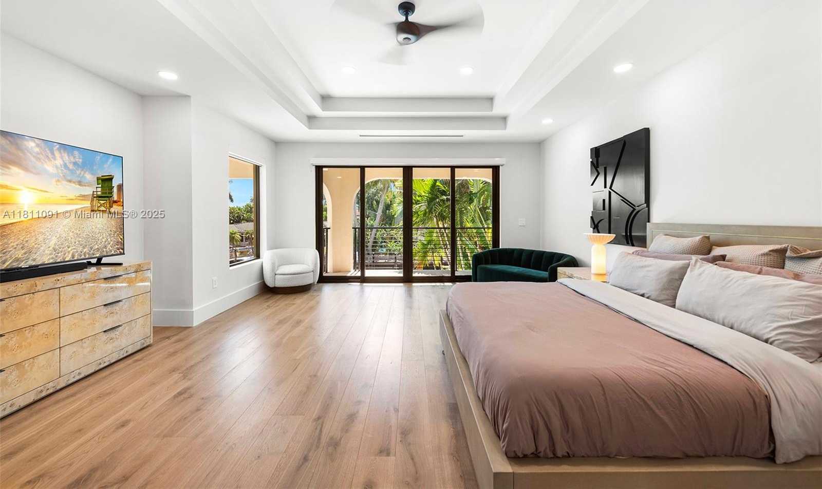 Small Image of 324 COCONUT ISLE DR, Fort Lauderdale Number 35