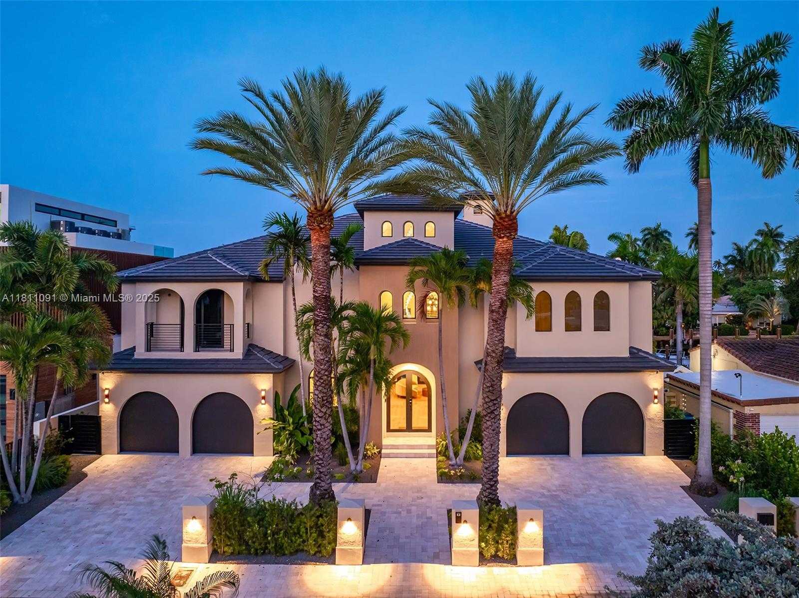 Small Image of 324 COCONUT ISLE DR, Fort Lauderdale Number 4