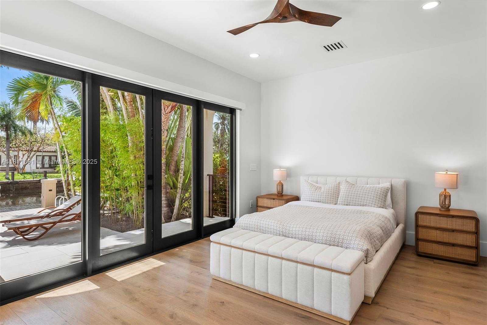 Small Image of 324 COCONUT ISLE DR, Fort Lauderdale Number 52