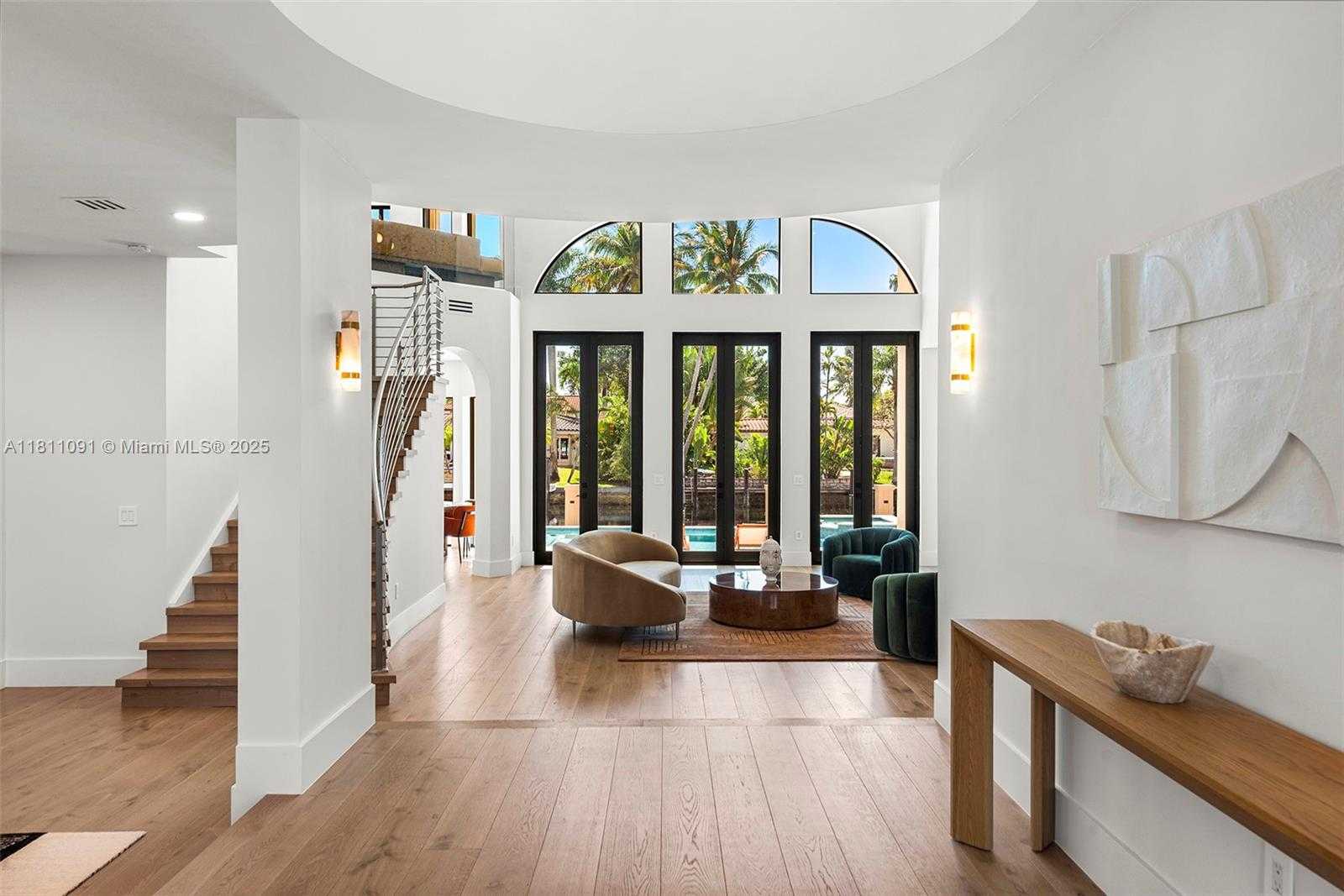 Small Image of 324 COCONUT ISLE DR, Fort Lauderdale Number 7