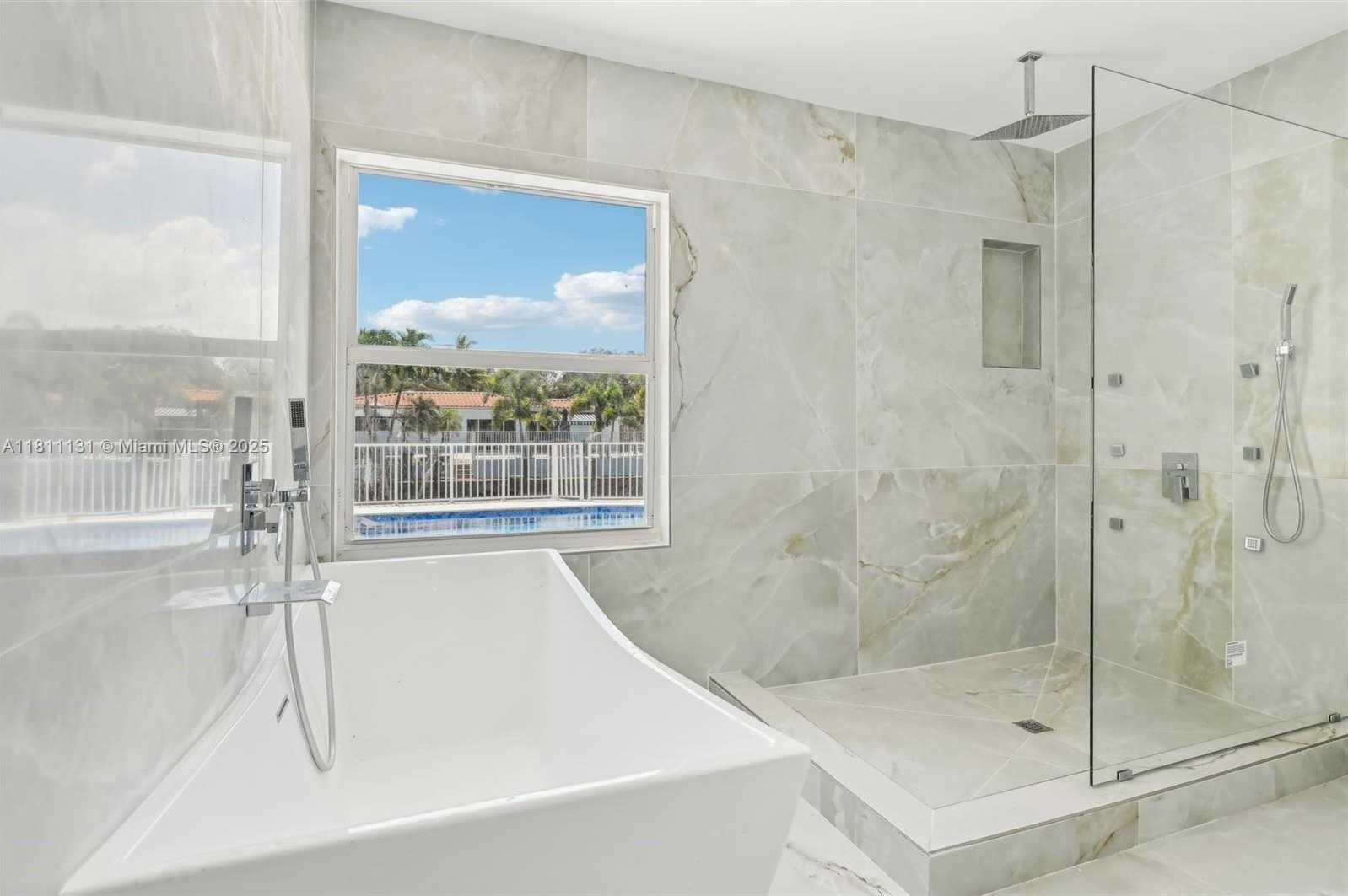 Small Image of 2001 SOUTH WEST 23RD AVE, Fort Lauderdale Number 54