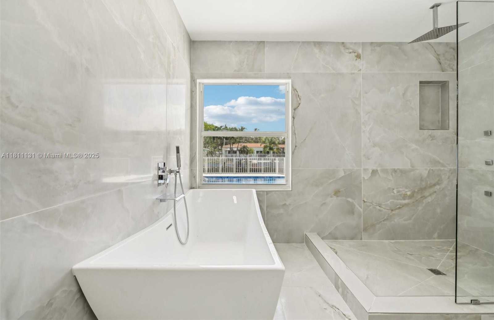 Small Image of 2001 SOUTH WEST 23RD AVE, Fort Lauderdale Number 56
