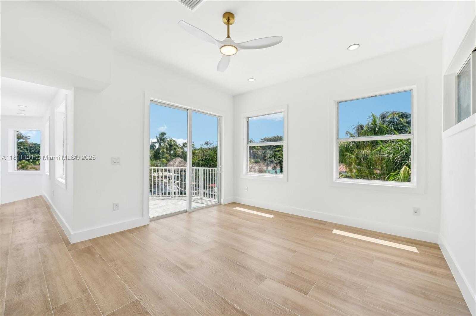 Small Image of 2001 SOUTH WEST 23RD AVE, Fort Lauderdale Number 61