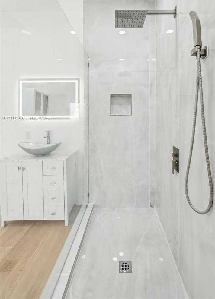 Small Image of 2001 SOUTH WEST 23RD AVE, Fort Lauderdale Number 75