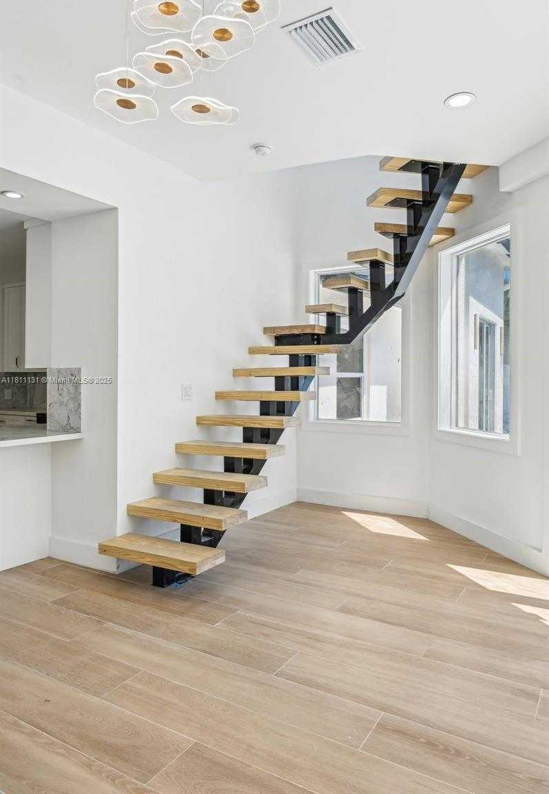Small Image of 2001 SOUTH WEST 23RD AVE, Fort Lauderdale Number 78