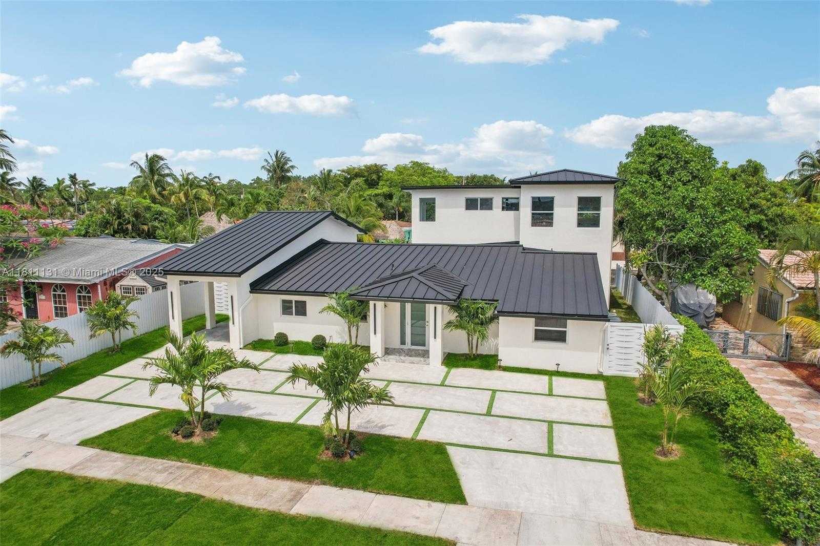 Small Image of 2001 SOUTH WEST 23RD AVE, Fort Lauderdale Number 98