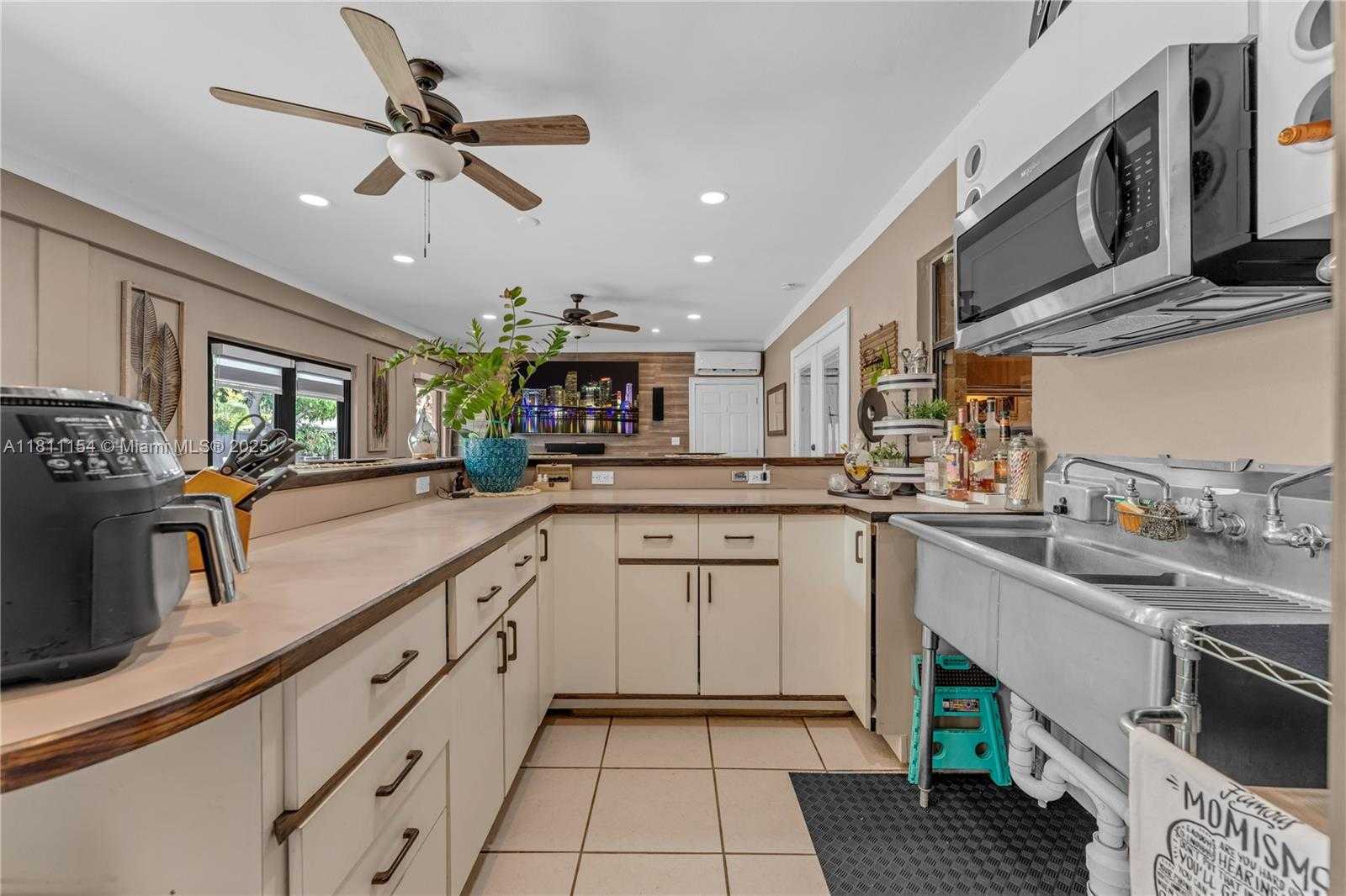 Small Image of 1760 NORTH WEST 12TH AVE, Homestead Number 13