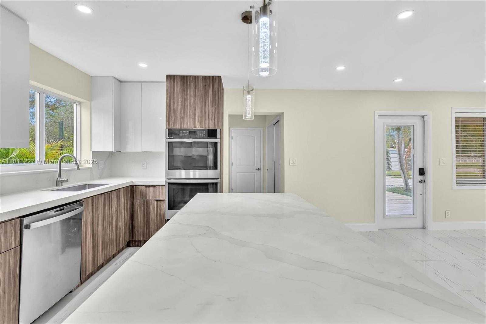 Small Image of 1510 COOLIDGE ST, Hollywood Number 14