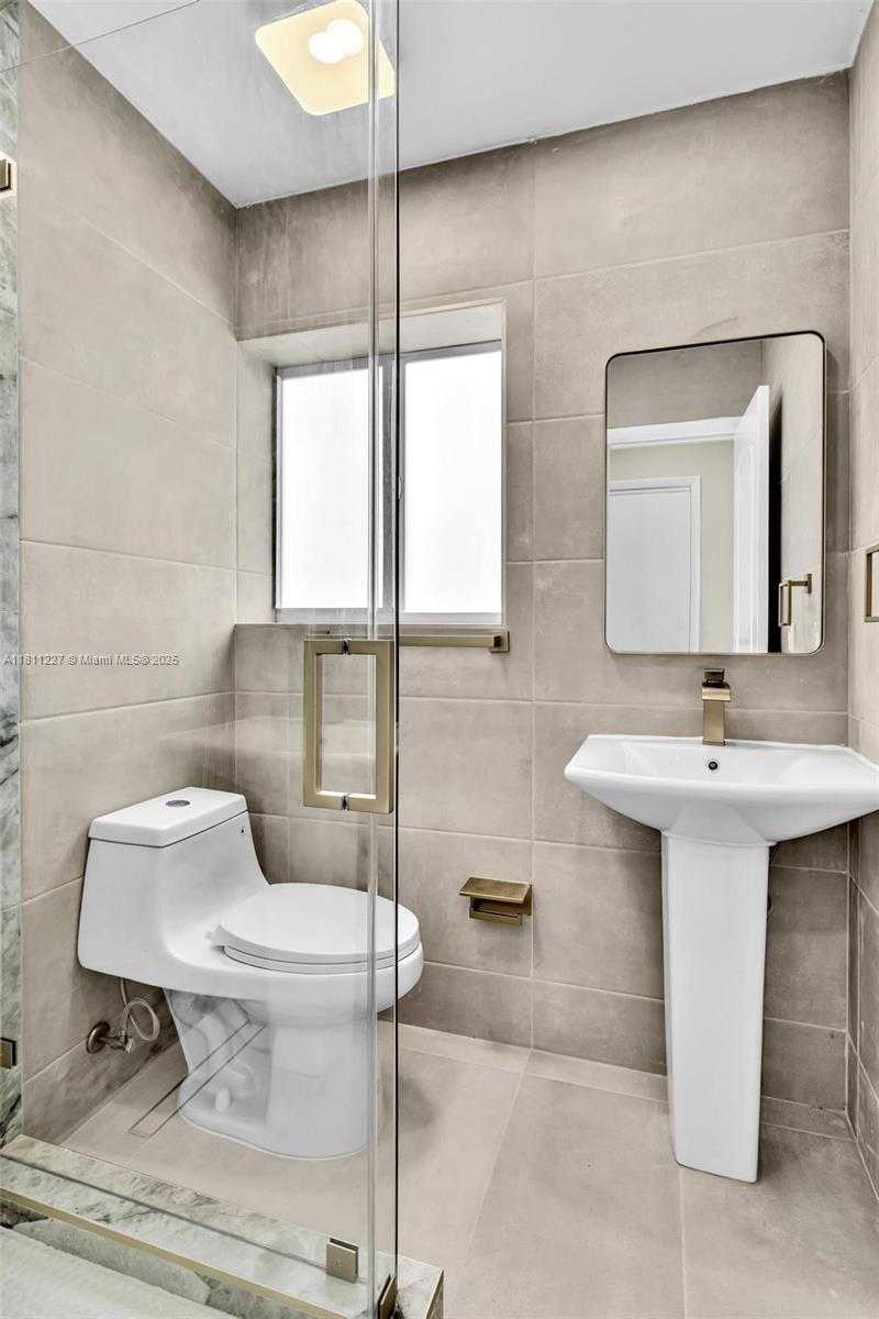 Small Image of 1510 COOLIDGE ST, Hollywood Number 27