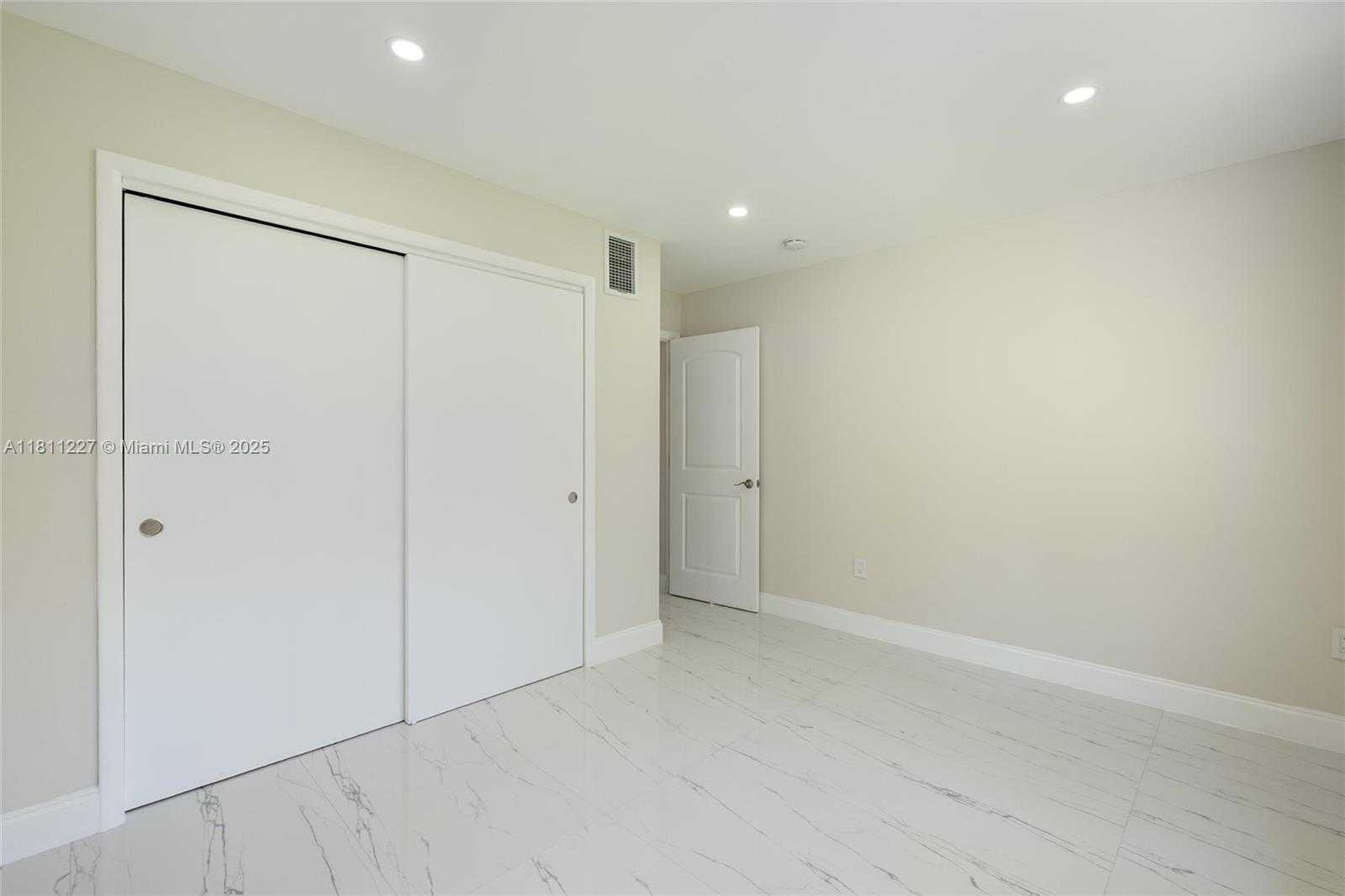 Small Image of 1510 COOLIDGE ST, Hollywood Number 65