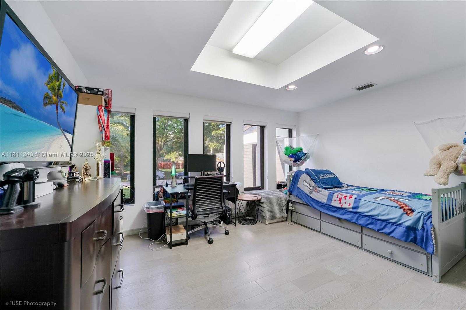 Small Image of 7460 SOUTH WEST 179TH ST, Palmetto Bay Number 27