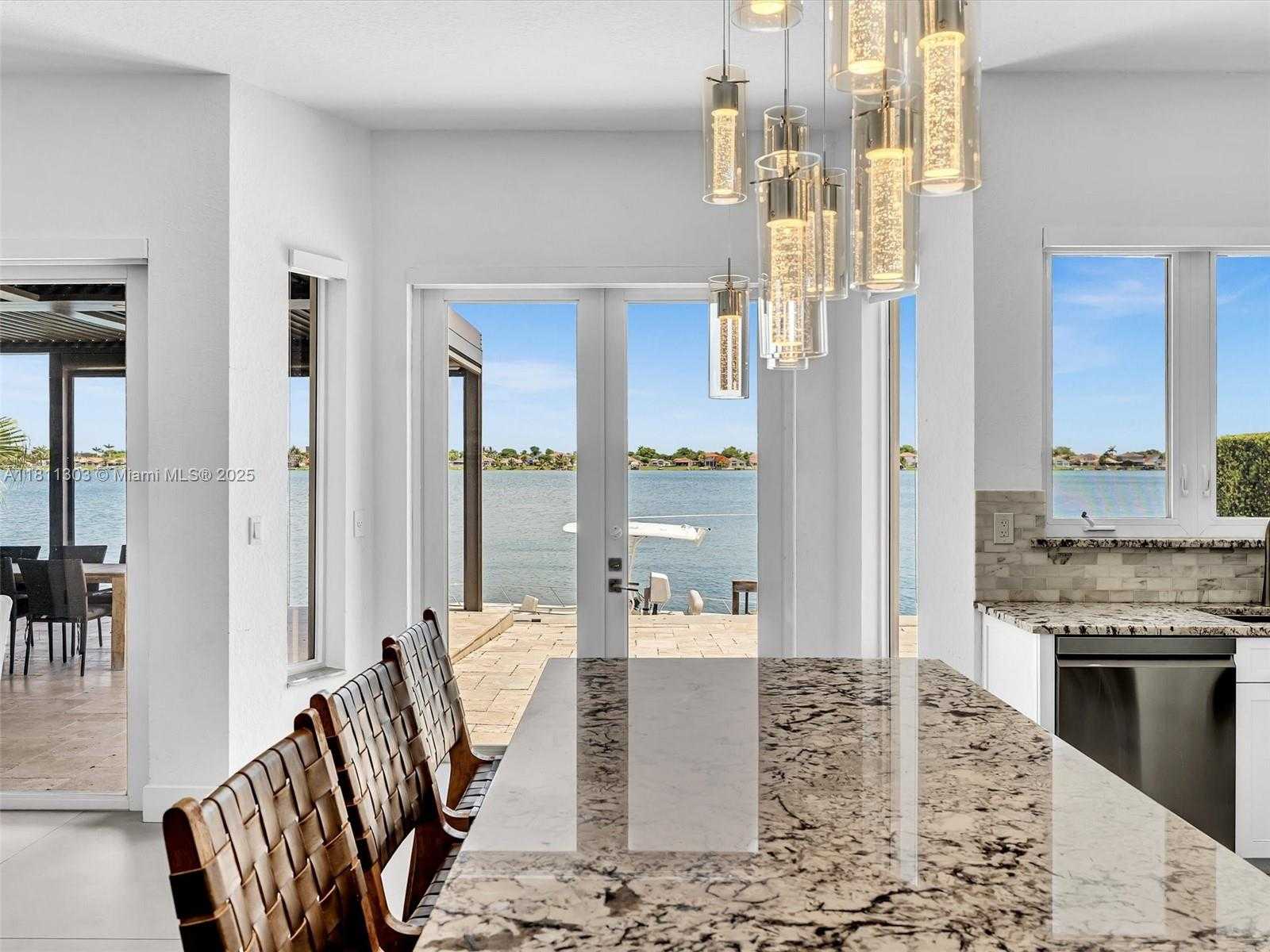 Small Image of 13381 SOUTH WEST 151ST TER, Miami Number 25
