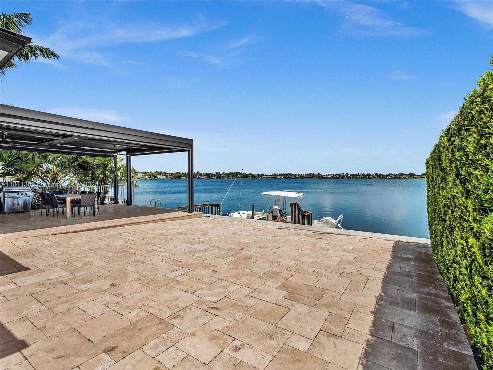 Small Image of 13381 SOUTH WEST 151ST TER, Miami Number 35