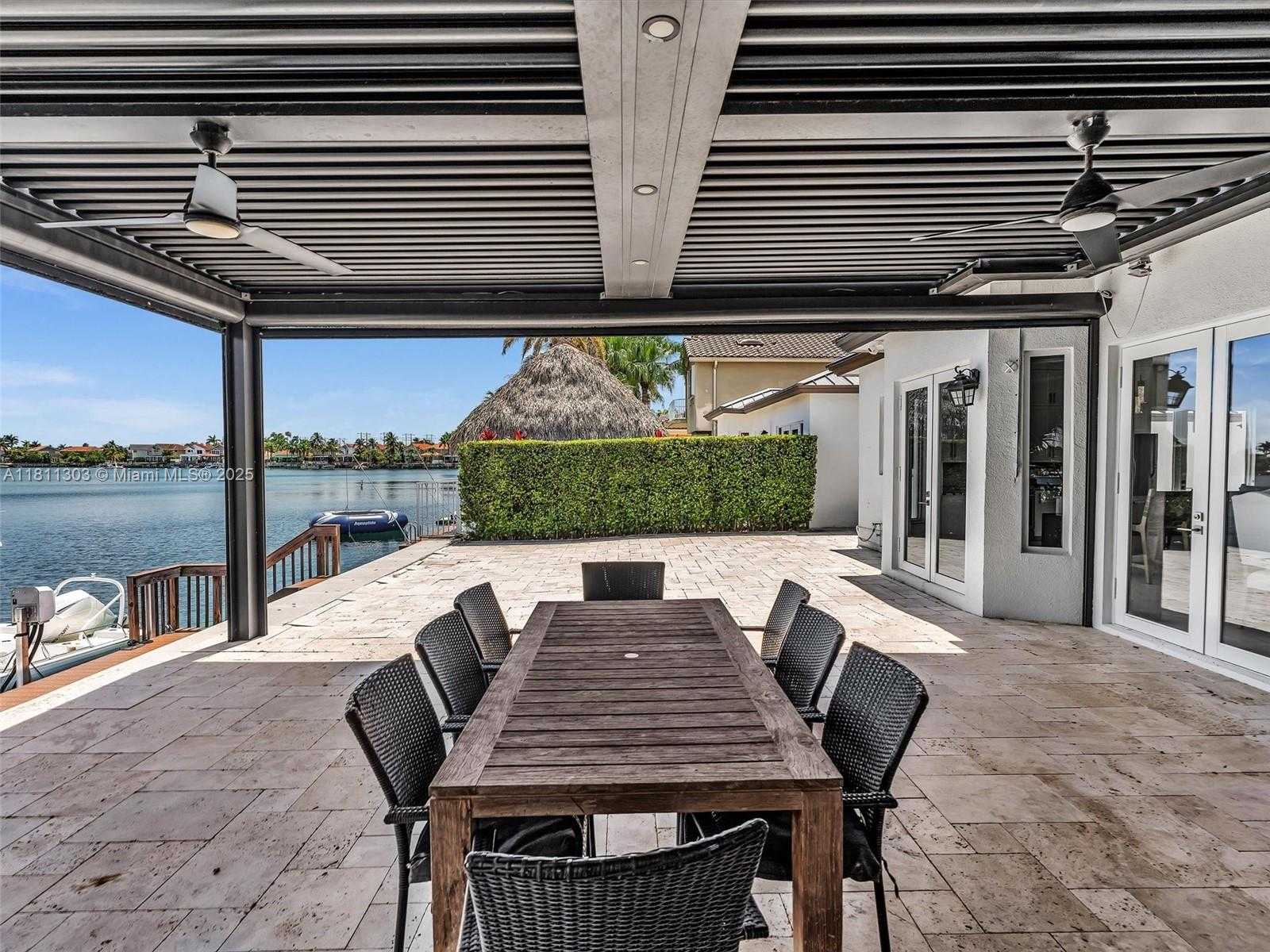 Small Image of 13381 SOUTH WEST 151ST TER, Miami Number 40