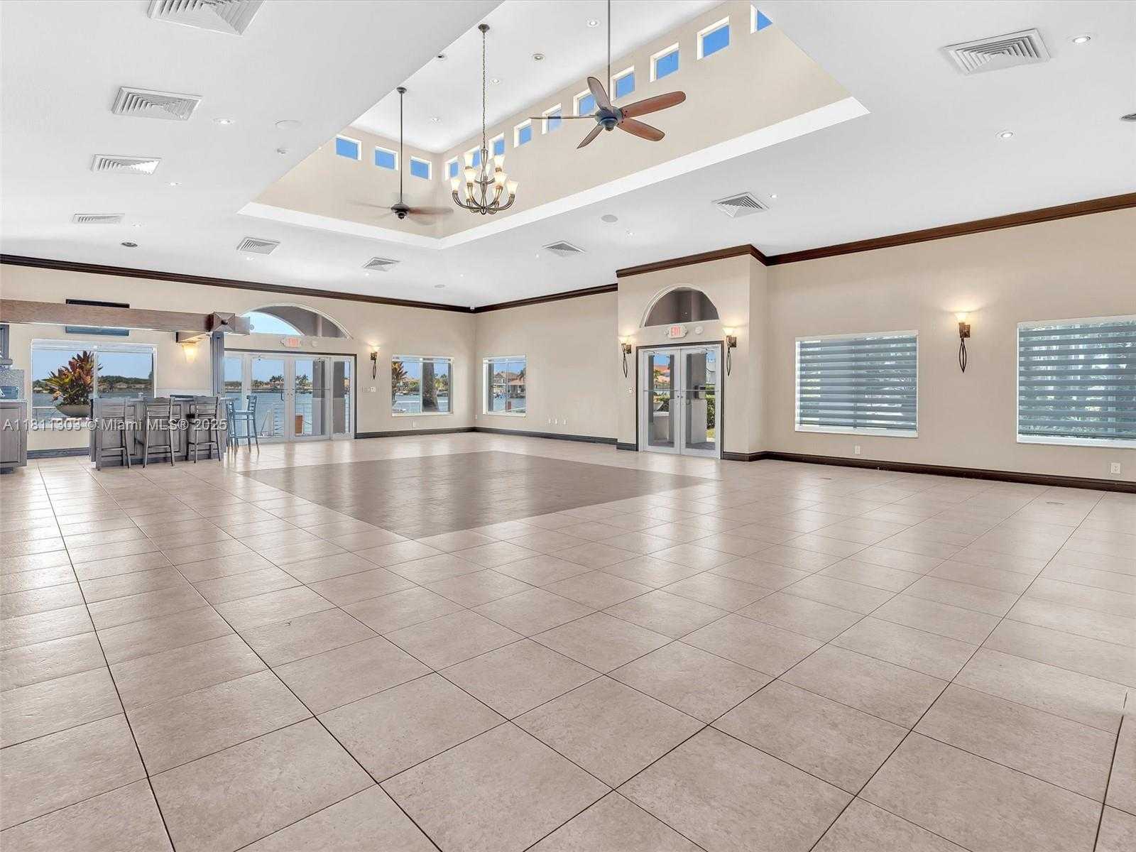 Small Image of 13381 SOUTH WEST 151ST TER, Miami Number 63