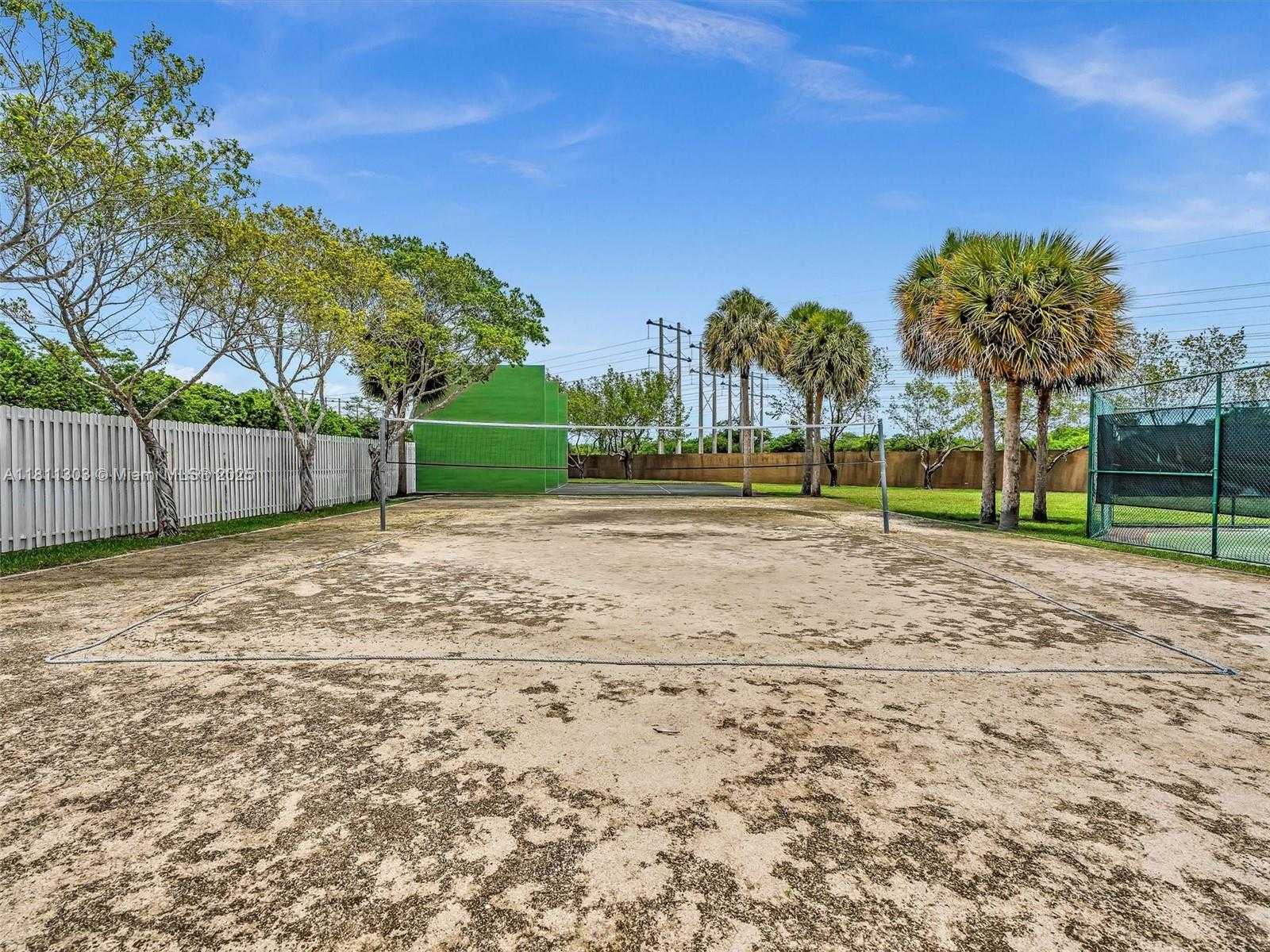 Small Image of 13381 SOUTH WEST 151ST TER, Miami Number 72