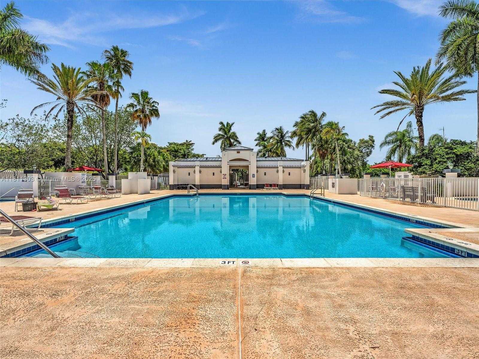 Small Image of 13381 SOUTH WEST 151ST TER, Miami Number 75