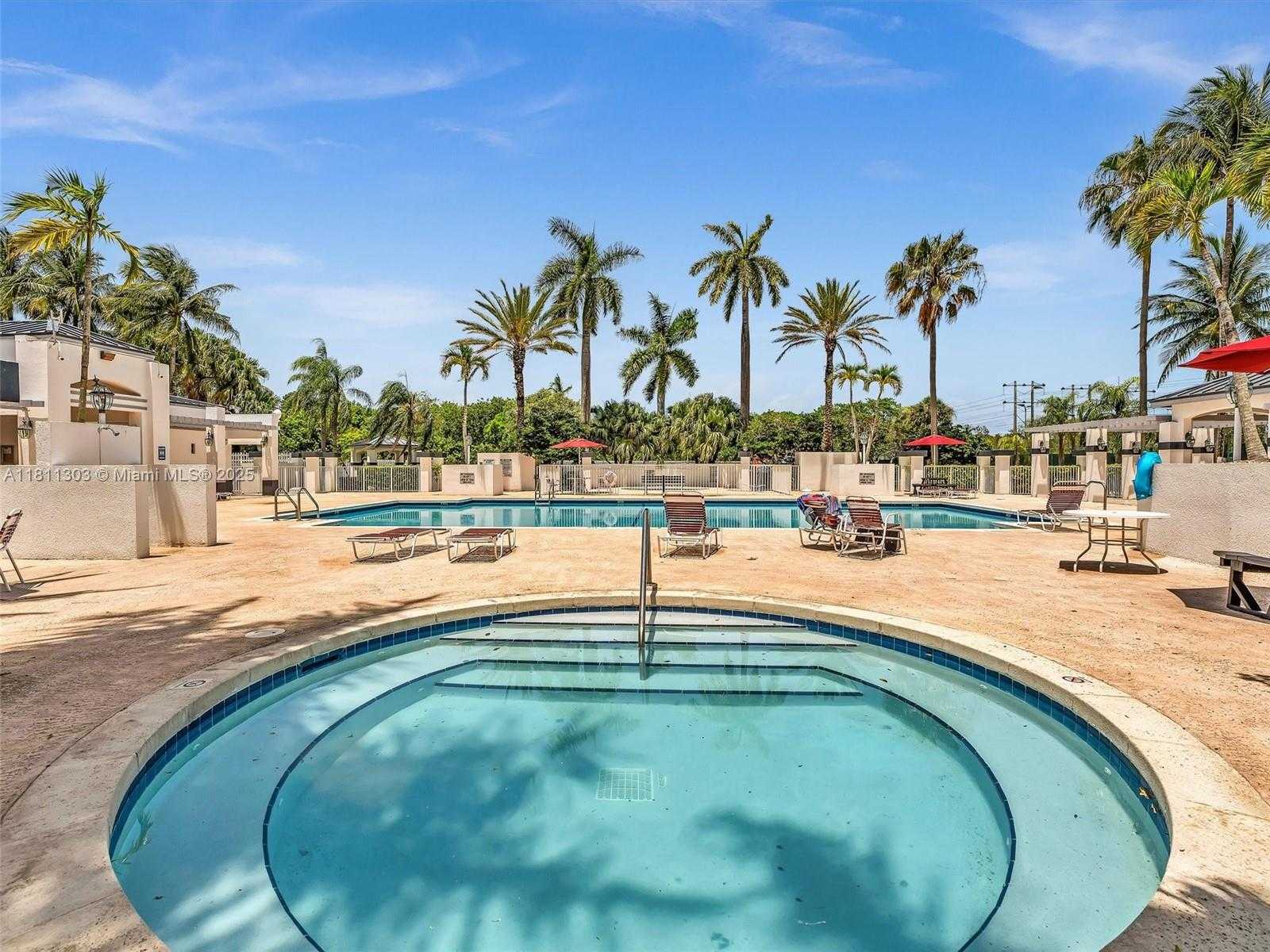 Small Image of 13381 SOUTH WEST 151ST TER, Miami Number 77