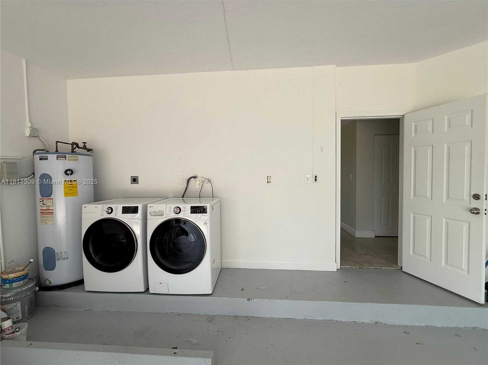 Small Image of 4157 NORTH EAST 14TH ST, Homestead Number 24