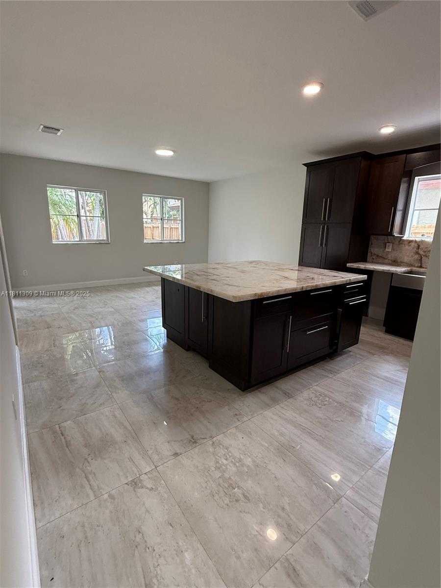 Small Image of 4157 NORTH EAST 14TH ST, Homestead Number 3