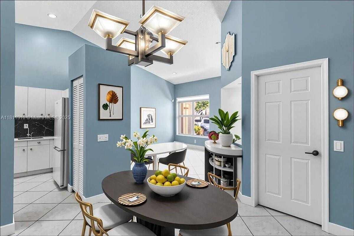 Small Image of 930 BRIAR RIDGE RD, Weston Number 71