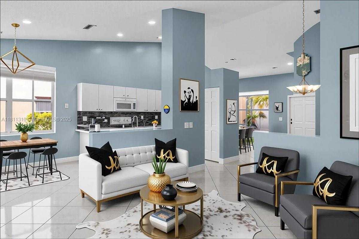 Small Image of 930 BRIAR RIDGE RD, Weston Number 72
