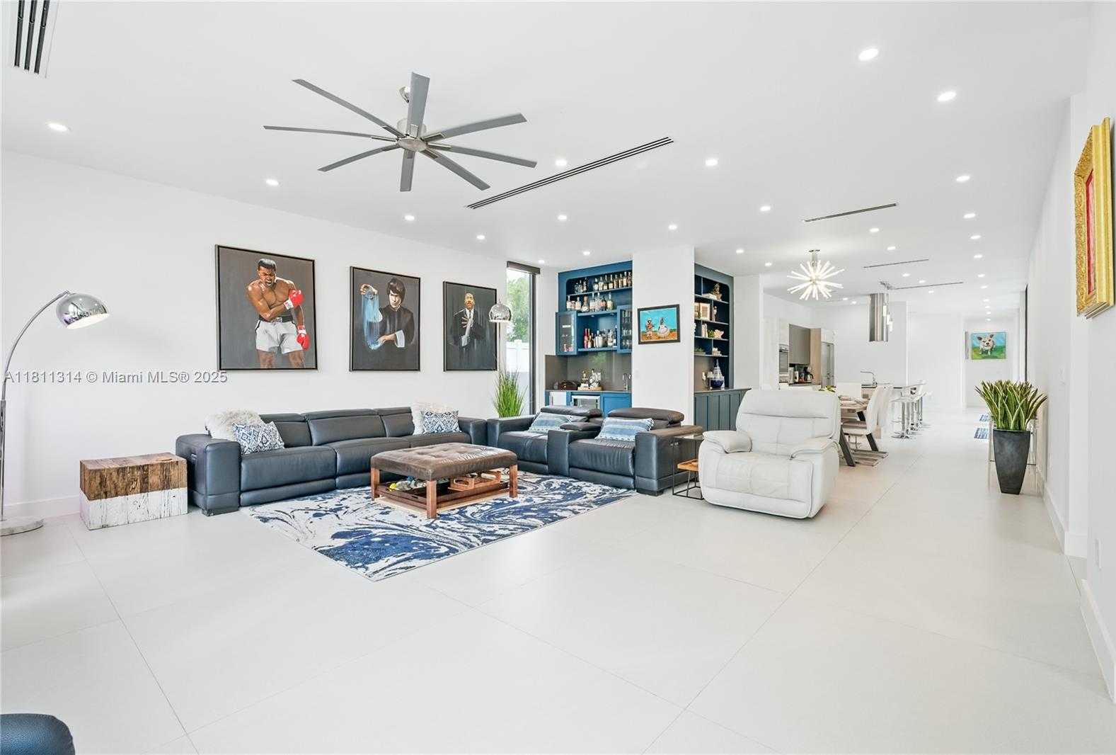 Small Image of 1845 NORTH EAST 124TH ST, North Miami Number 5