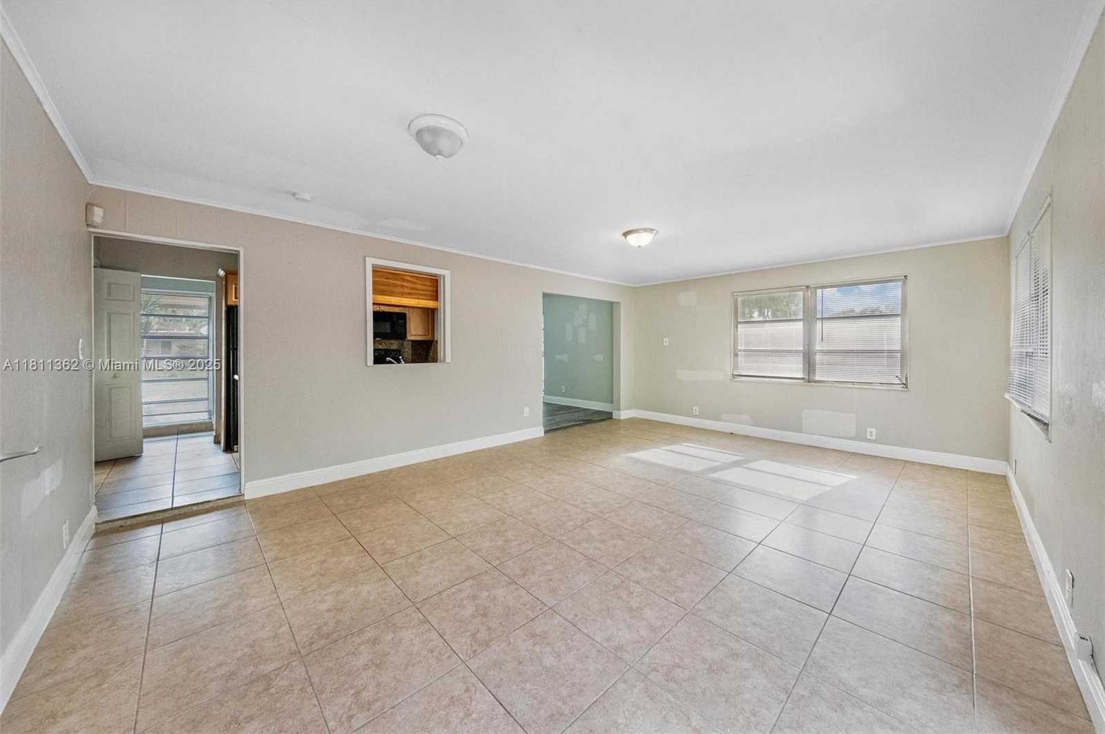 Small Image of 7019 NORTH WEST 63RD ST, Tamarac Number 24
