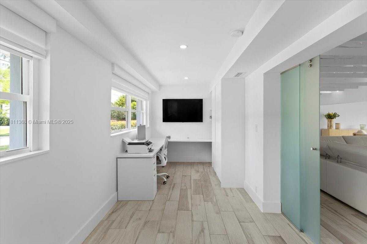 Small Image of 1140 SAN PEDRO AVE, Coral Gables Number 21