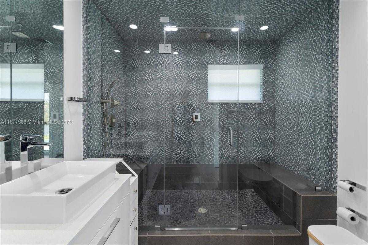 Small Image of 1140 SAN PEDRO AVE, Coral Gables Number 34