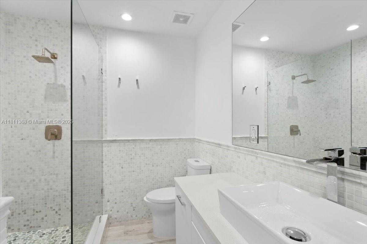 Small Image of 1140 SAN PEDRO AVE, Coral Gables Number 44