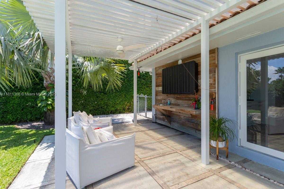 Small Image of 1140 SAN PEDRO AVE, Coral Gables Number 61