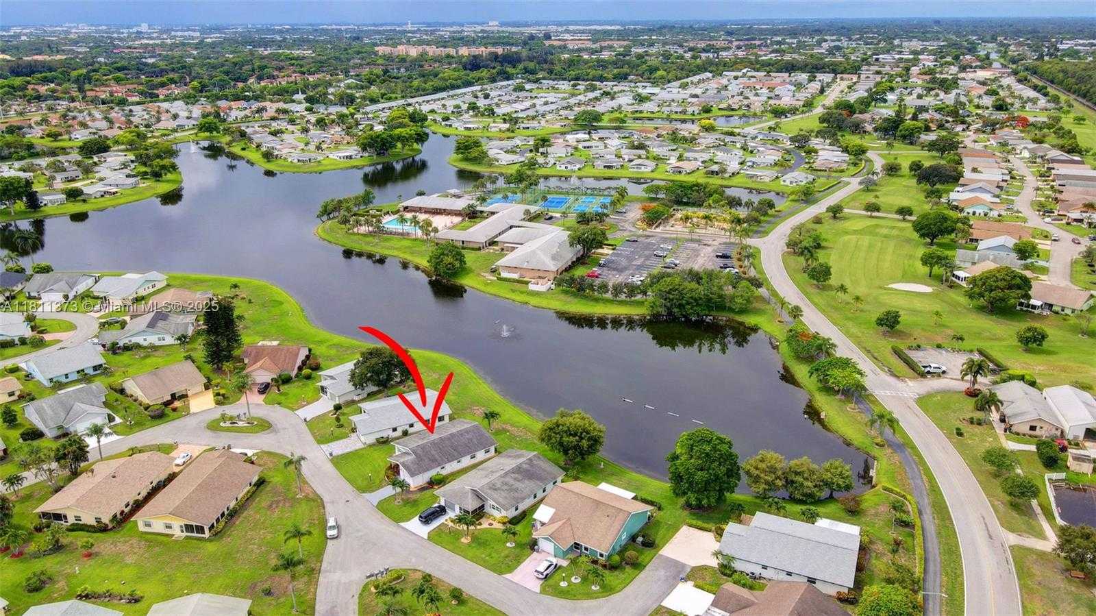 Small Image of 3810 ROWENA CIR, West Palm Beach Number 55