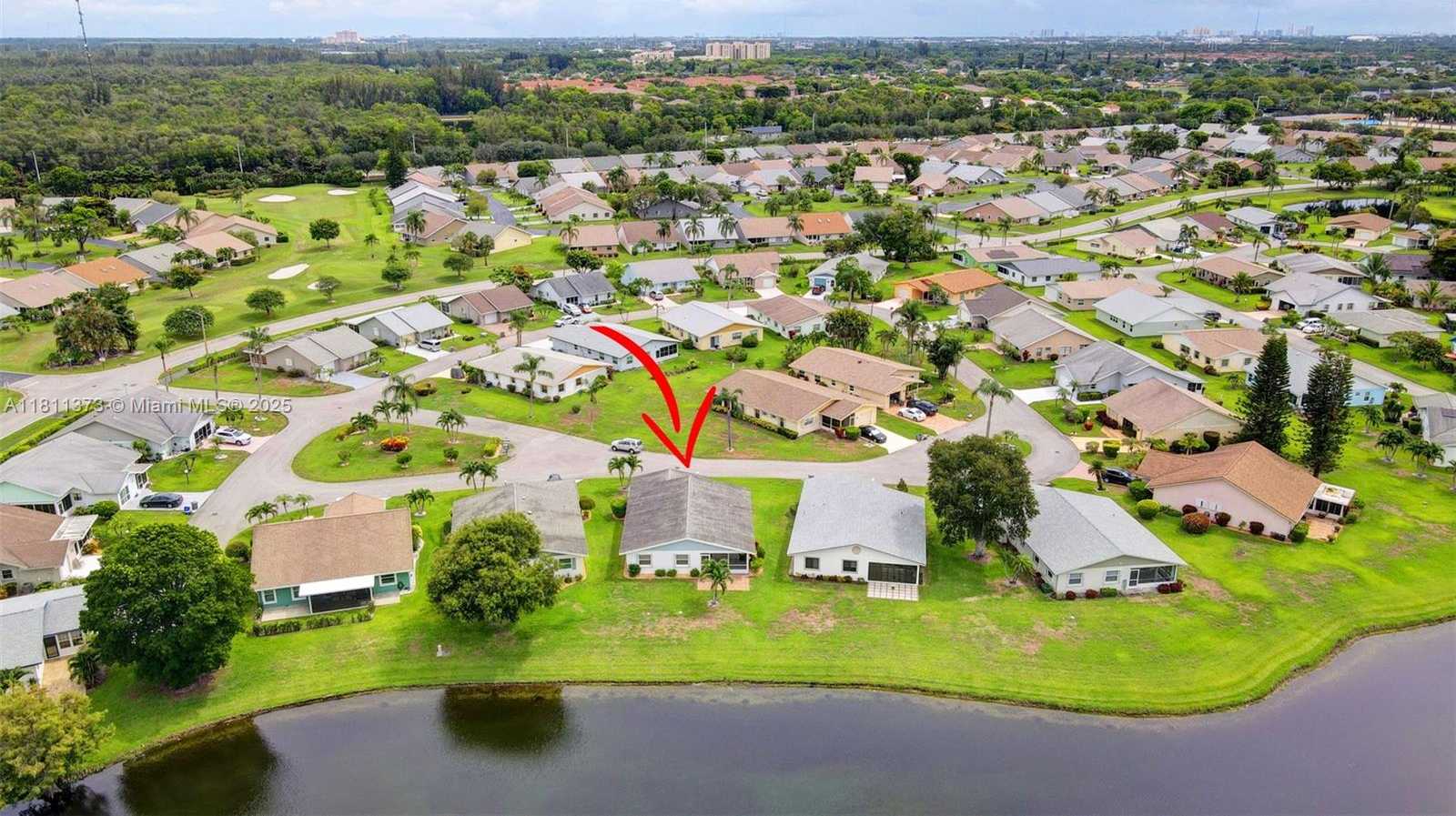 Small Image of 3810 ROWENA CIR, West Palm Beach Number 57