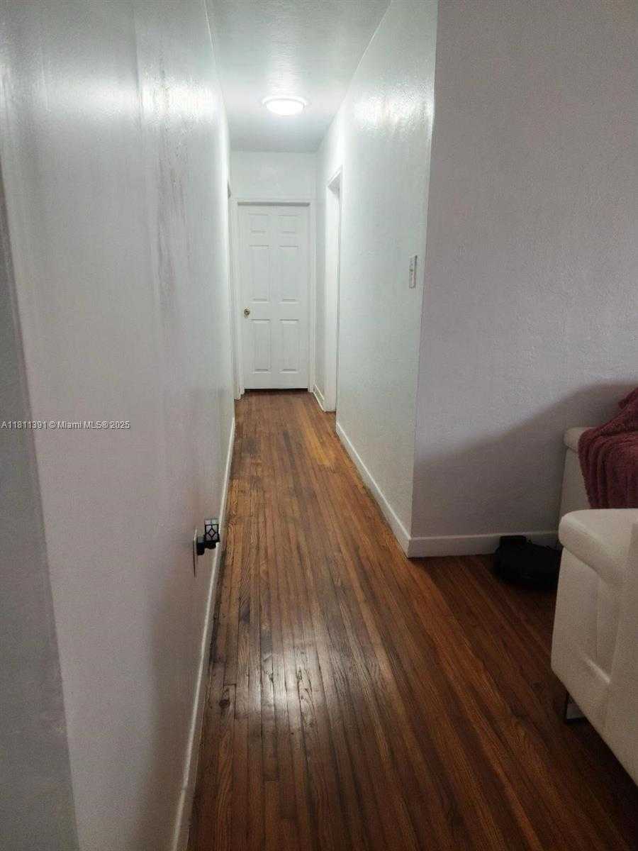 Small Image of 127 NORTH WEST 14TH ST, Homestead Number 10