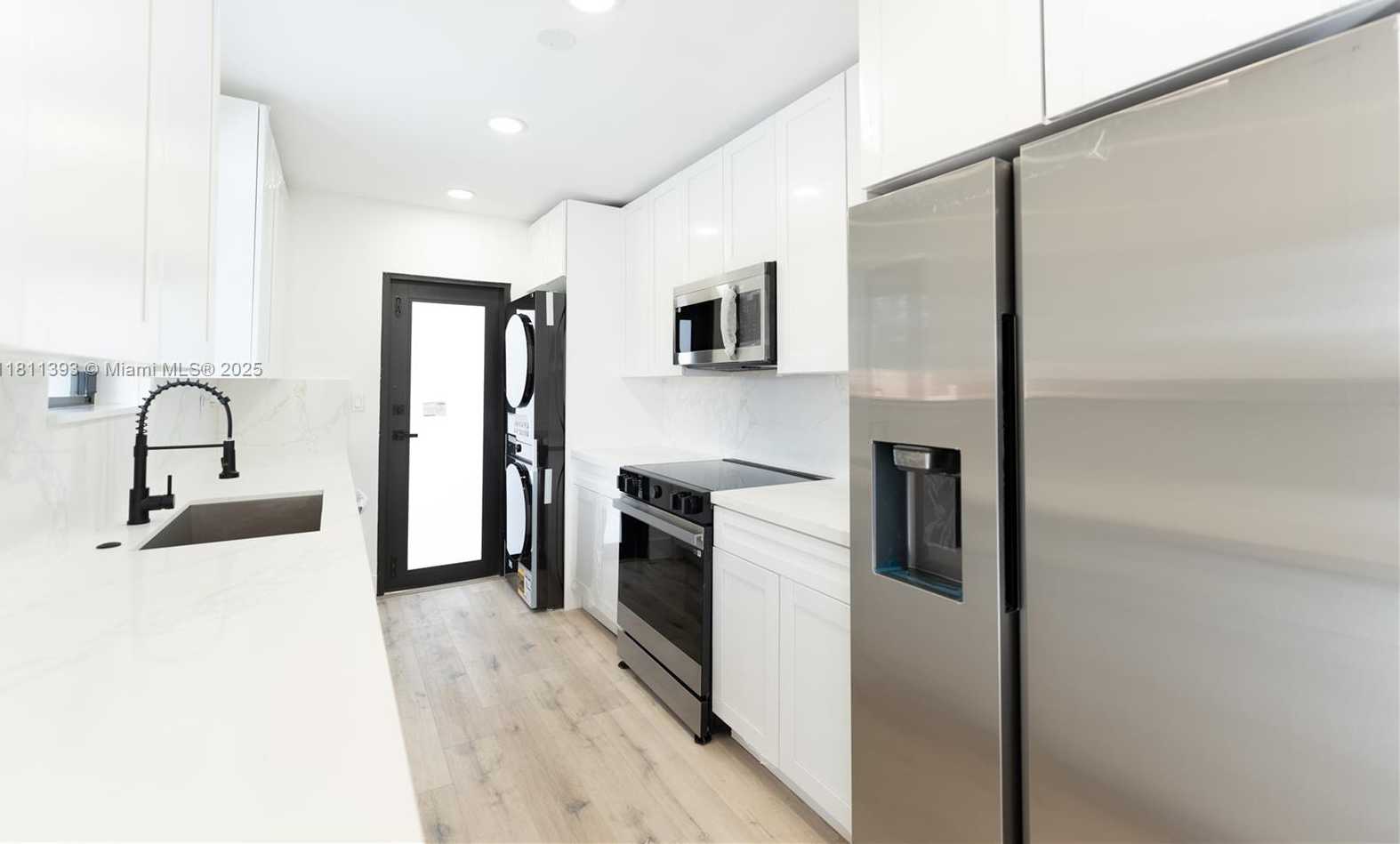 Small Image of 5700 SOUTH WEST 56TH ST, Davie Number 13