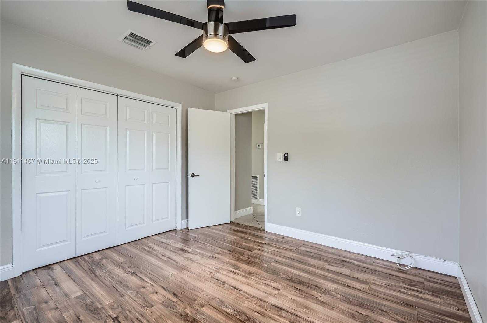 Small Image of 20701 EAGLE NEST RD, Cutler Bay Number 20