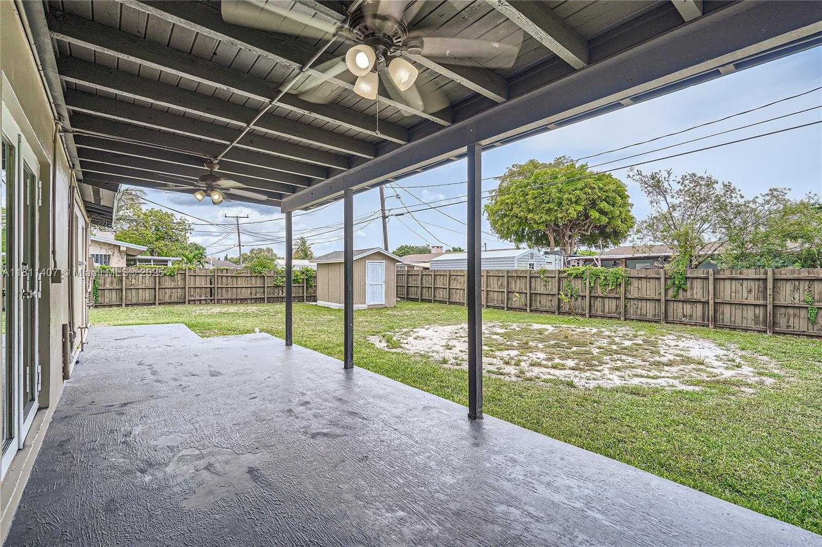 Small Image of 20701 EAGLE NEST RD, Cutler Bay Number 21