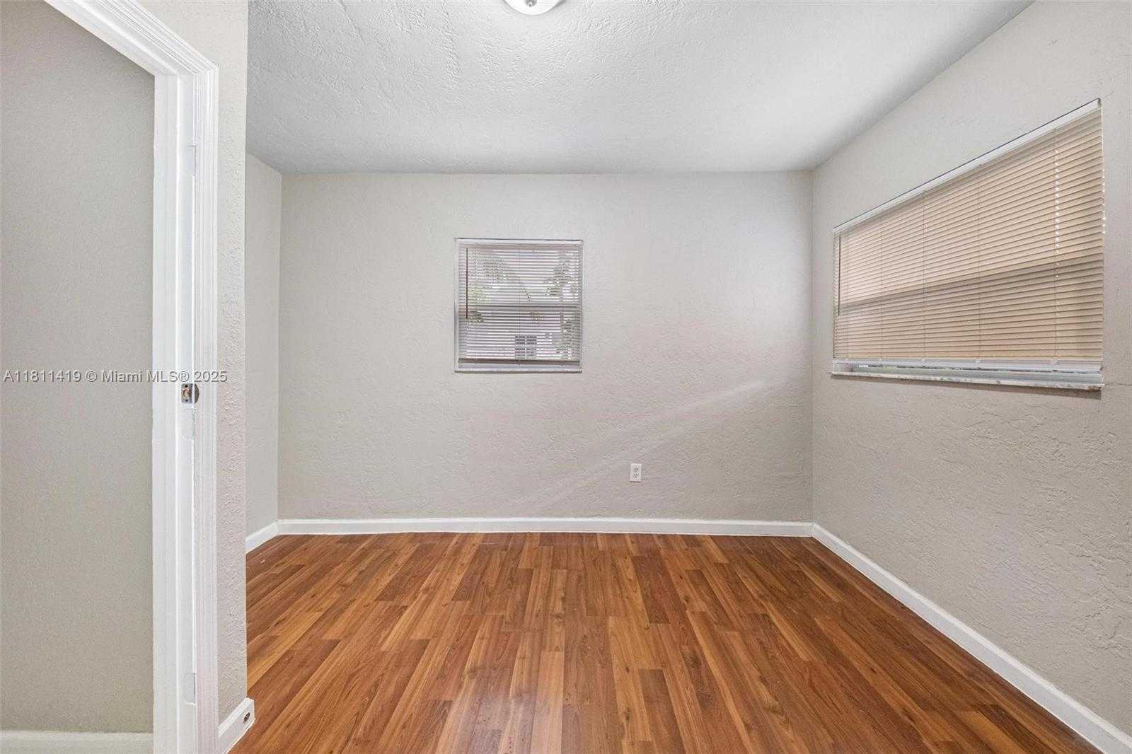Small Image of 501 CAROLINA AVE, Fort Lauderdale Number 17