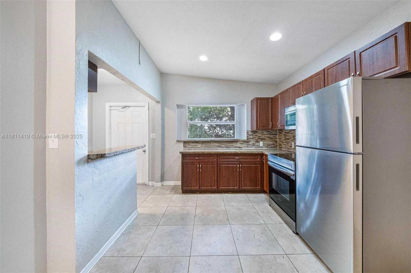 Small Image of 501 CAROLINA AVE, Fort Lauderdale Number 8