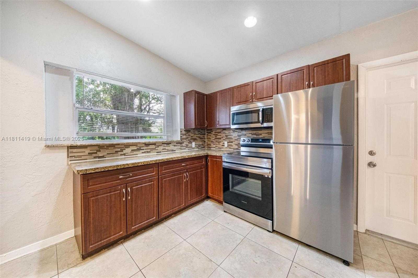 Small Image of 501 CAROLINA AVE, Fort Lauderdale Number 9