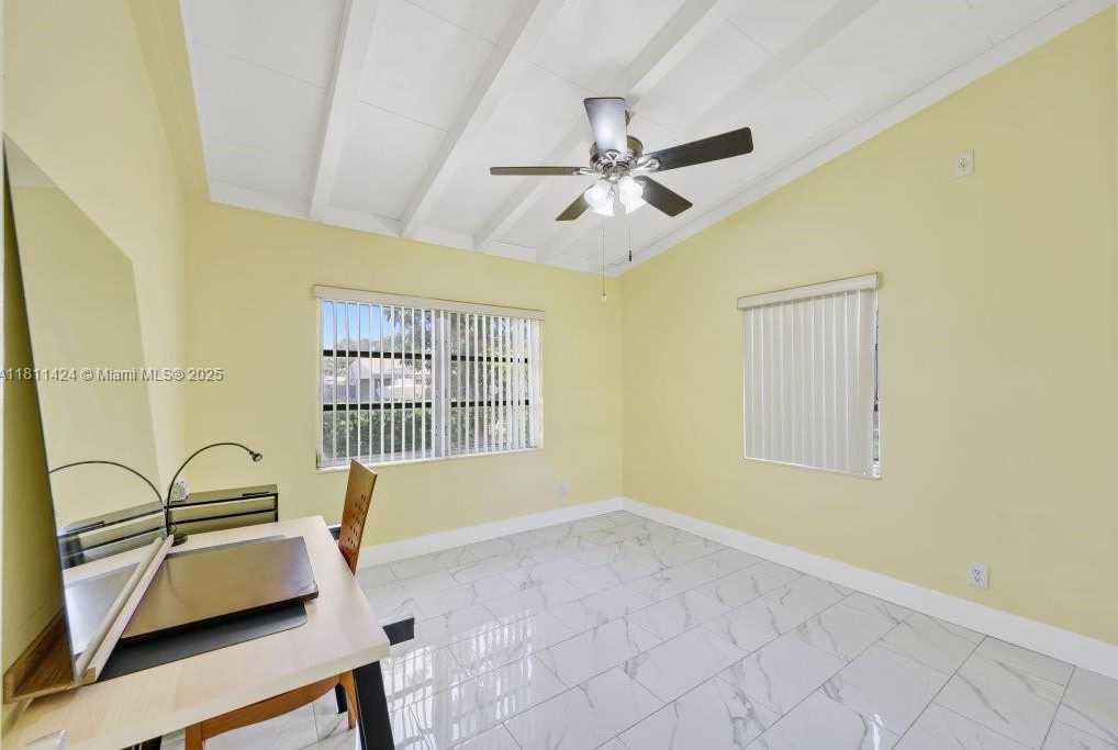 Small Image of 1090 SOUTH WEST 31ST ST, Fort Lauderdale Number 19