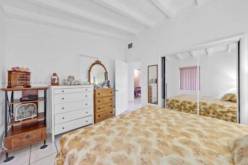 Small Image of 1090 SOUTH WEST 31ST ST, Fort Lauderdale Number 22